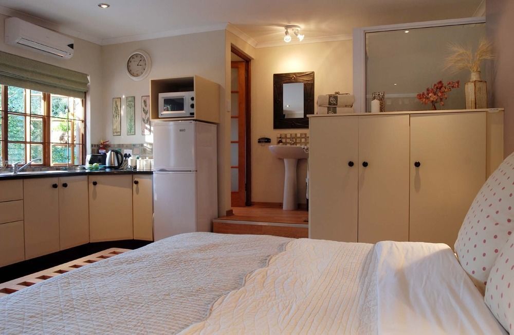 Babbling Brook Bed & Breakfast Pietermaritzburg Eksteriør bilde